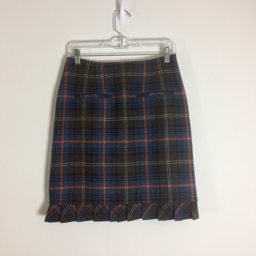 Wool skirt